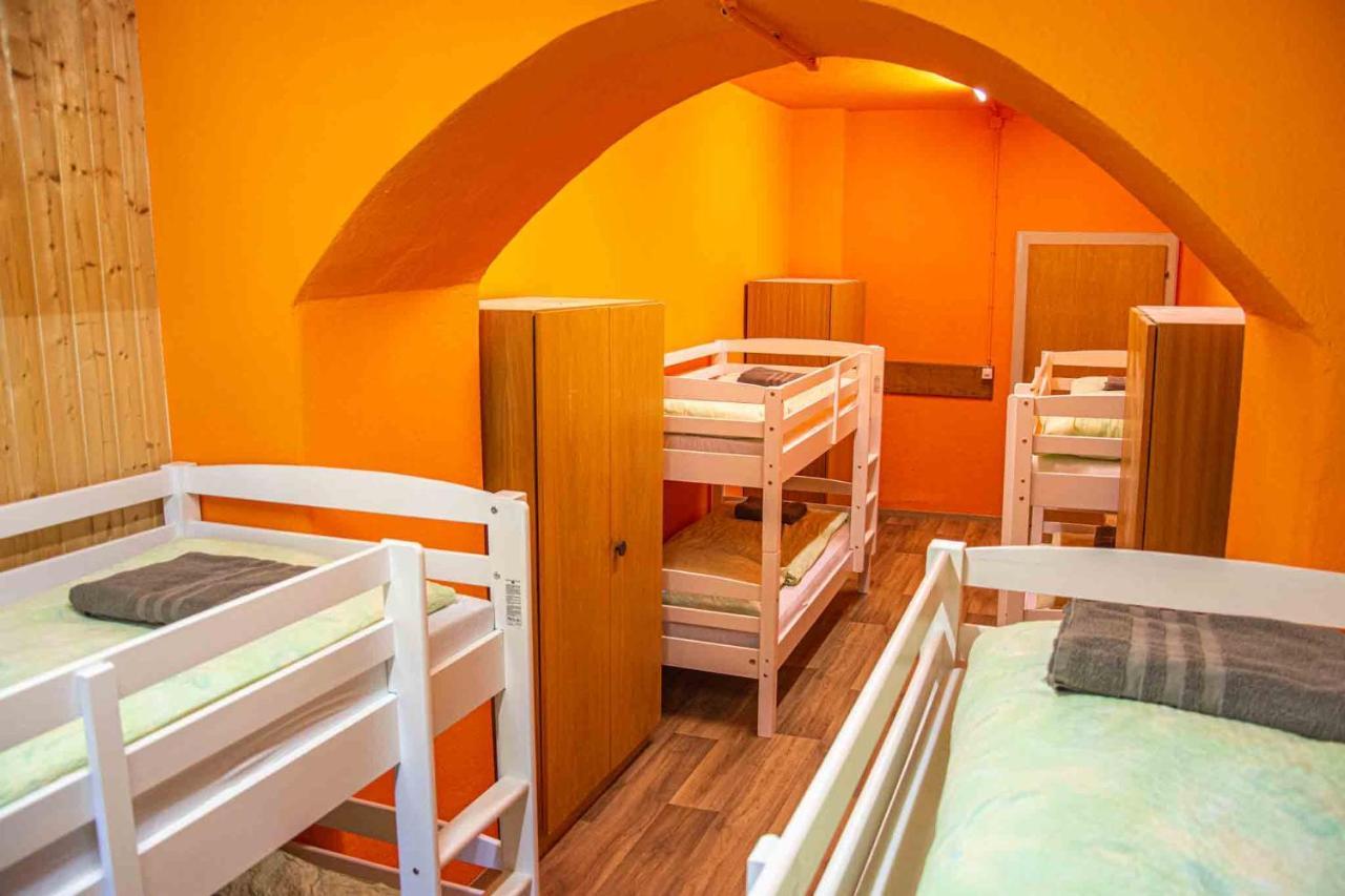 Gruppenhaus Lindenhof Курвалден Екстериор снимка