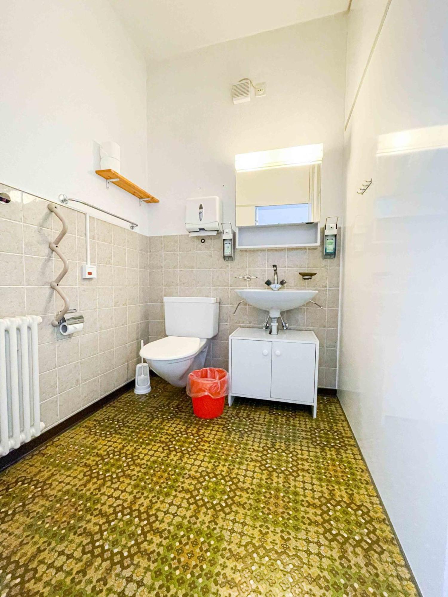 Gruppenhaus Lindenhof Курвалден Екстериор снимка